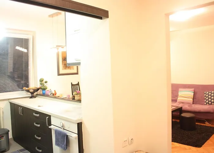 Purple Rain アパート *